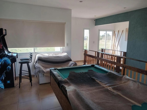 Casa En Venta - 3 Dormitorios 3 Baños - 560mts2 - Villa Nueva, Córdoba