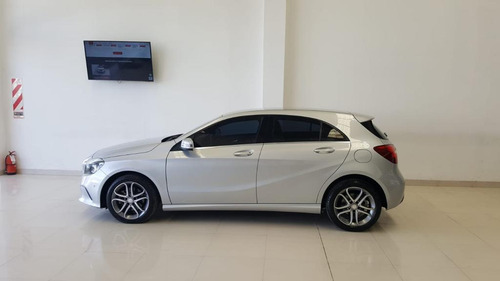 Mercedes-Benz Clase A 1.6 A 200 At Urban B.efficiency 156cv