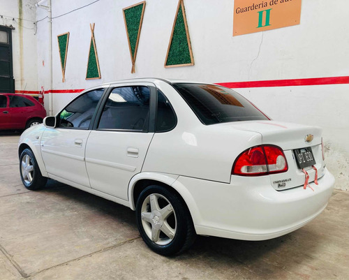 Chevrolet Corsa Classic Lt