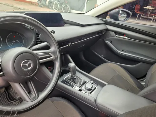 Mazda 3 2.0 Prime