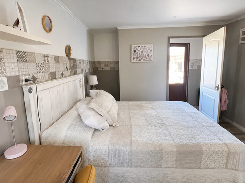 Parcela De 5000m2 Con Casa De 220m2 3d 2b Y Piscina Comalle