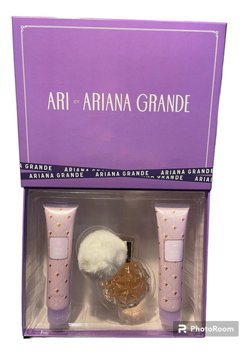 Set Ariana Grande Ari Eau De Parfum 100 Ml