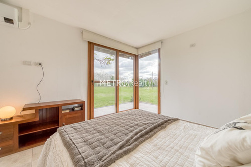 Casa En Venta 5 Dormitorios Cancha De Tenis Y Sauna En Loma Escondida