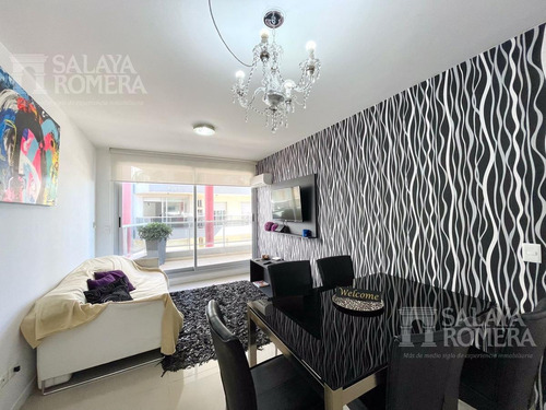 Imagen 4 de 14 de Venta Departamento - 2 Dormitorios 2 Baños - Puerto Punta Del Este- Ref:4283525