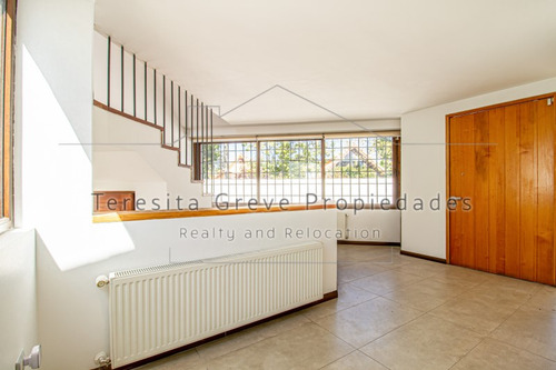 Fabulosa Casa Remodelada, A Pasos Sport Frances