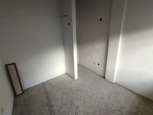 Imagen 4 de 17 de Townhouse En Venta En El Limon, Arias Blanco 04121994409