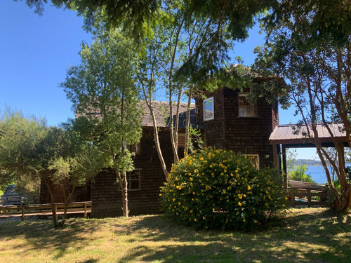 Se Vende Espectacular Casa A Las Orillas Del Lago ...