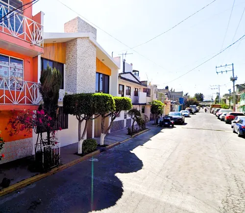 Sr- Hermosa Casa En Nezahualcoyotl De Remate Bancario. ¡ Gran Oportunidad !