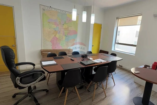 Casa Comercial 339 M² Construidos - Providencia