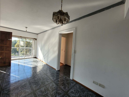 Alquiler Dto 3 Amb. En Villa Lynch - Fte A Devoto