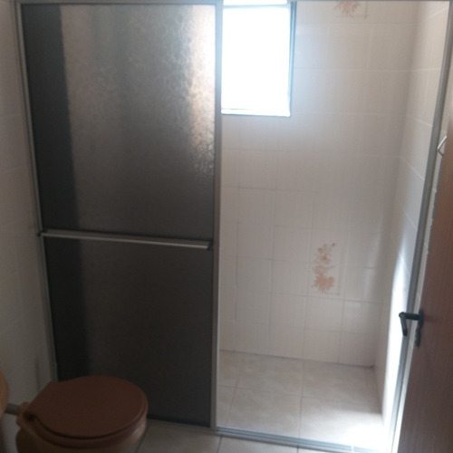 Imagem 12 de 14 de Apto 1 Qto, Sala Coz A.serv Gar Próx Praia $ 195.mil C/elevador E Boa Garagem Excelente Localização Com Vários Mercados Próximos