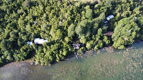 Propiedad En Venta En Lago Totoral En Puelo