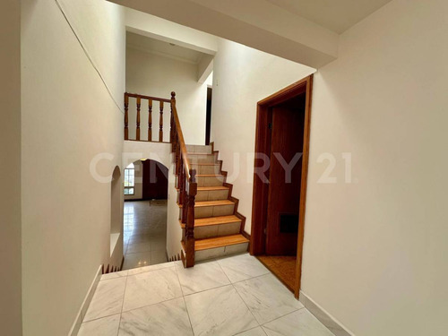 Casa En Venta Col. Abraham Gonzalez, Chihuahua
