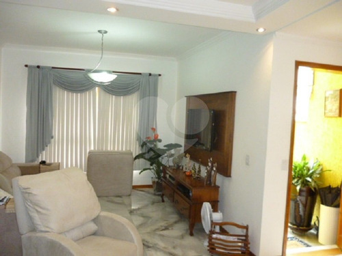 Imagem 1 de 15 de Sobrado Residencial - 3 Dorms  3 Suites  4 Vagas - À Venda No Remédios - Reo210136