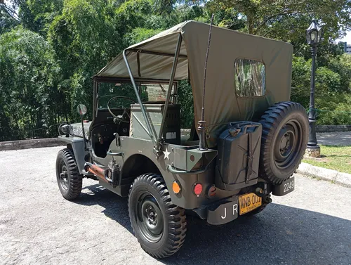 Jeep Willys 4j 2.2 4x4