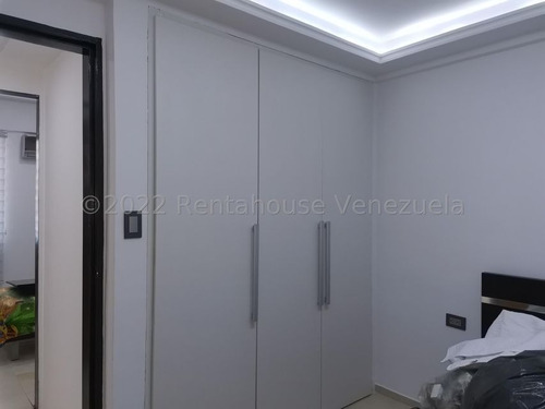 Imagen 17 de 27 de Tazajal 22-22932 Gerardo Guillén Rentahouse Mediterranean Plaza