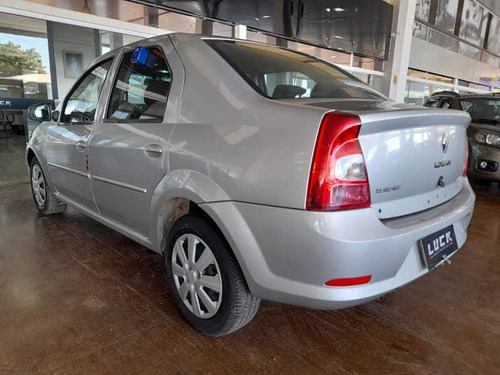 Imagem 5 de 11 de Renault Logan 1.6 16v Sce Flex Expression 4p Manual