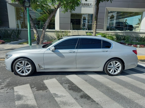 Imagen 2 de 12 de Bmw 750 Li Excelence Biturbo 2016