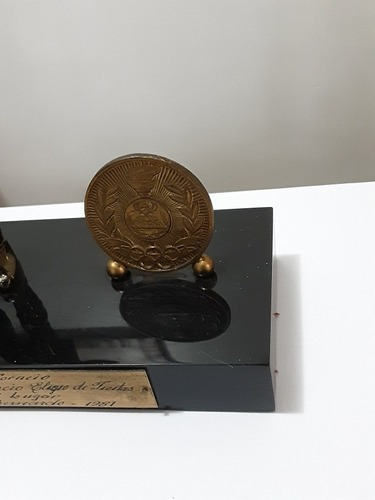 Antigo Troféu Piazza Bandeirante 1o Lugar 1981
