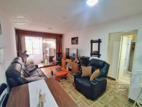 Imagen 2 de 10 de Venta Apartamento 1 Dormitorio - Cordón .a Metros De 18 De Julio