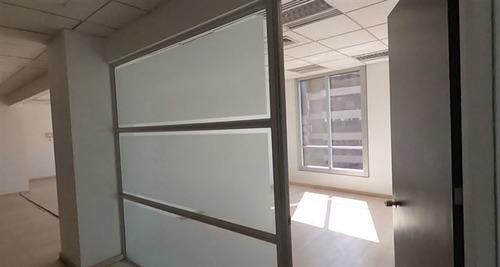 Imagen 12 de 30 de Oficina En Arriendo Edificio El Bosque Isidora