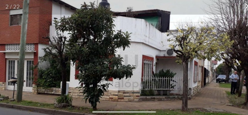 Venta Casa 4 Amb Garage Villa Luzuriaga Permuta