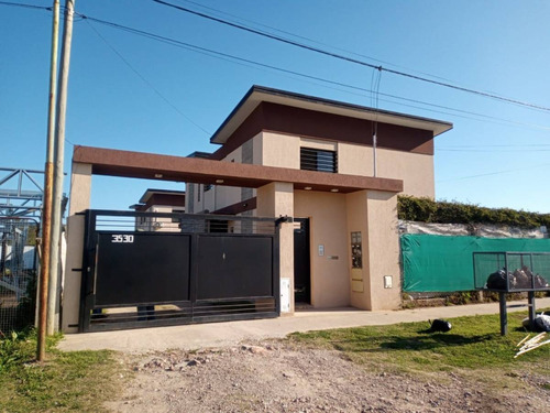 Duplex A La Venta 2 Dormitorios Gorina