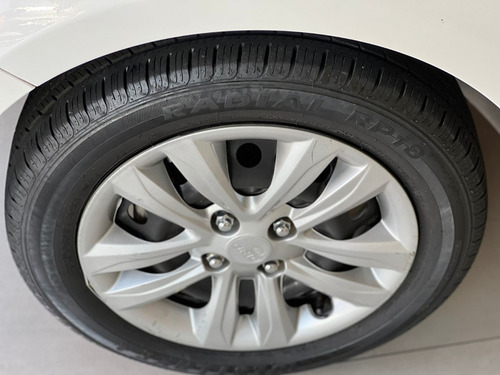 Imagem 23 de 24 de Hyundai Hb20s Comfort