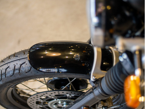 Imagen 23 de 25 de Royal Enfield Continental Gt British Green Reserva Ya