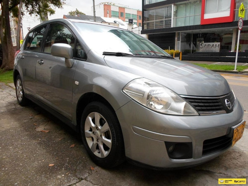 Imagen 21 de 25 de Nissan Tiida Hatchback Automático