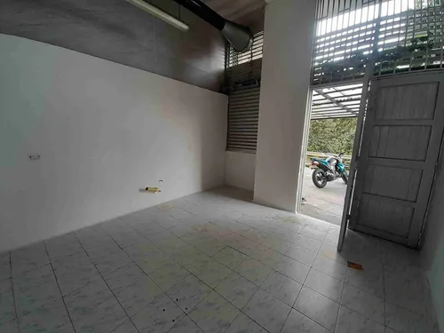 Local En Arriendo En Saenz - Manizales (279057838).