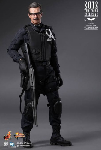 Hot Toys Jim Gordon Swat Batman Begins Dc Warner Comissário (Usado)