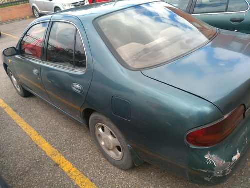 Nissan Bluebird 2.0 Sss