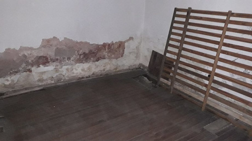 Imagen 10 de 14 de Departamento Tipo Casa En Venta En Lanus Este
