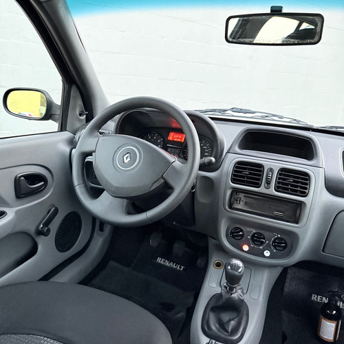 Renault Clio 1.2 Authentique Pack Ii 75cv