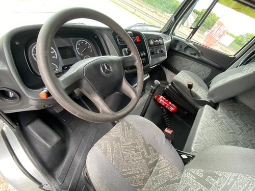 Imagem 14 de 14 de Mercedes Benz 1635 2018/18 4x2