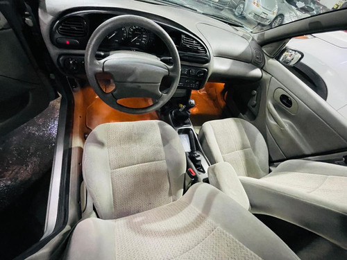 Ford Contour GL V6 MT
