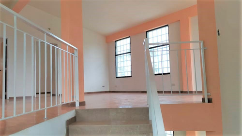 Imagen 11 de 14 de Tomhouse Colinas Avp Calle Petaquire