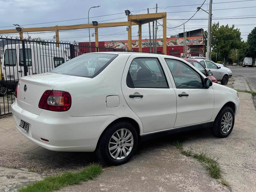 Imagen 3 de 4 de Fiat Siena 2013 1.4 Fire Da