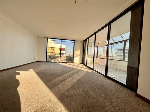 Departamento Venta En El Bosque A Paso Metro Tobalaba.