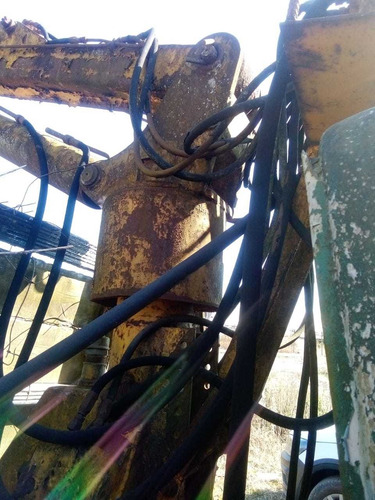 Imagem 8 de 10 de Grua Florestal
