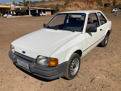 Ford Escort Hobby 1.0 - Rarida