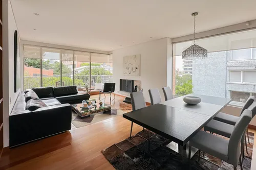 Apartamento En Arriendo En Los Rosales. Cod A7248