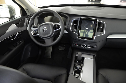 Imagen 12 de 14 de Xc90 B6 Momentum