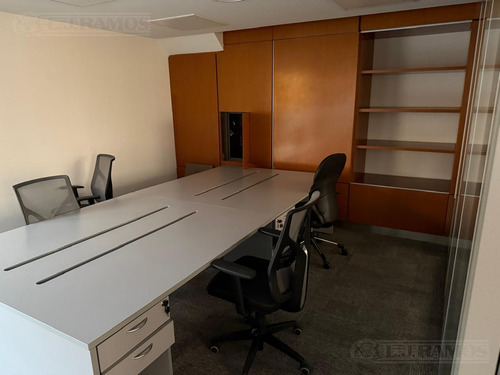 Edificio En Alquiler O Venta De 1300 M2 En Lomas De San Isidro