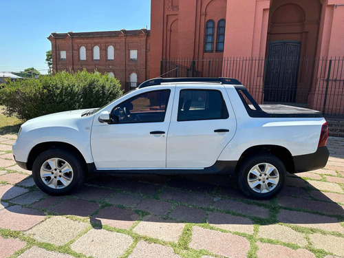 Imagen 3 de 17 de Renault Duster Oroch 1.6 (( Gl Motors )) Financiamos 100%