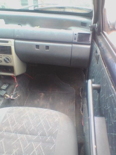 Fiat Uno Mille 2006 1.0 Fire Flex 3p
