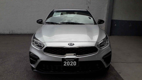 Imagen 8 de 15 de Kia Forte Sedan 2020 4p Gt Line, 2.0 L Mpi Atkinson Ta6,