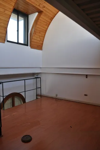Loft En Compañia Con Maipu, Edificio Antiguo Remodelado