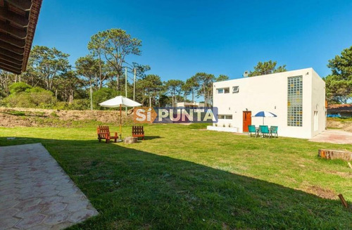 Imagen 14 de 16 de Casa En Venta - Manantiales